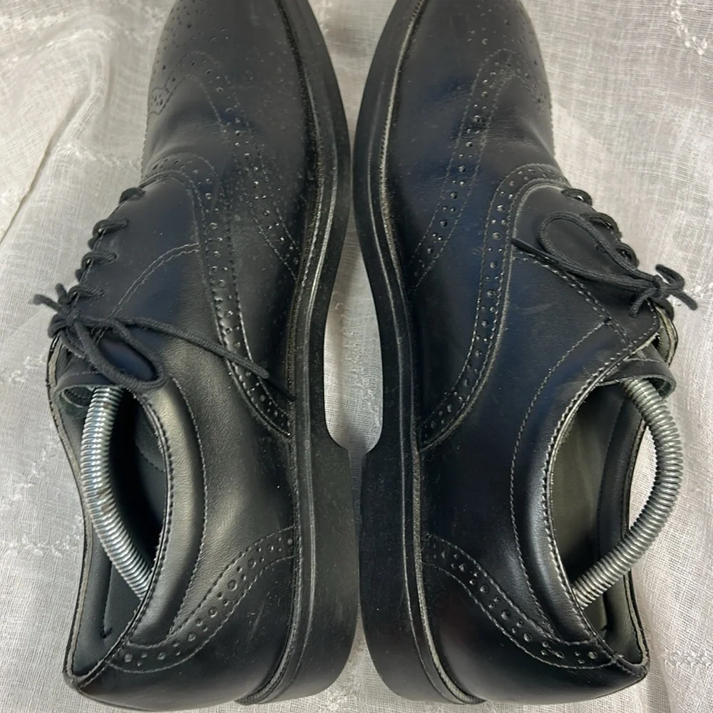 Red Wing almost new oxford leather shoes